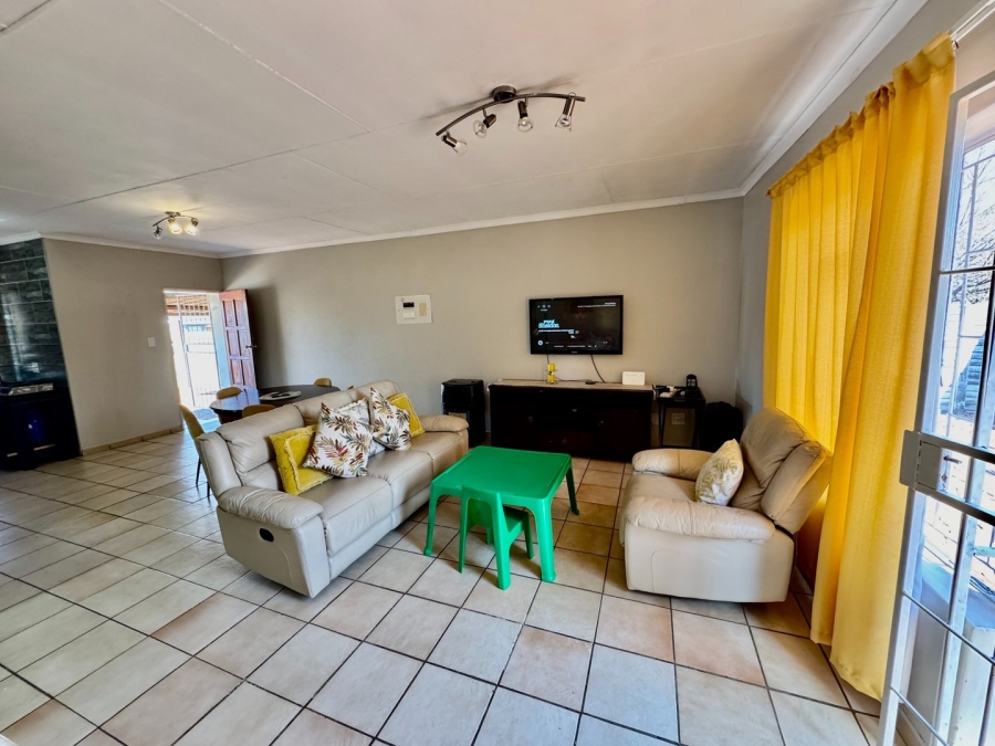 3 Bedroom Property for Sale in Potchefstroom North West